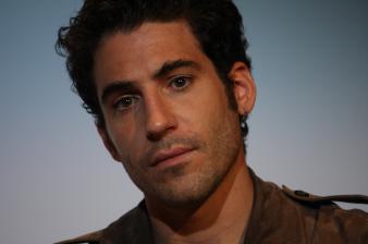 Miguel Ãngel Silvestre presentÃ³ la fallida Verbo